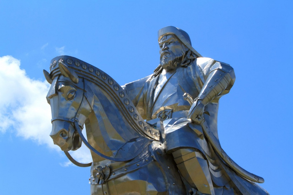 Памятник Чингис Хану